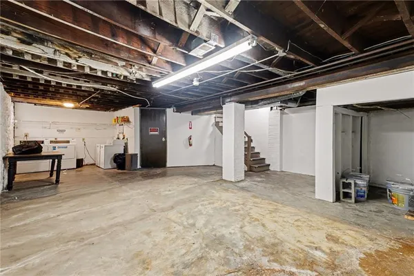 $1,575,000 | 3433 Central Street, Kansas City, MO 64111