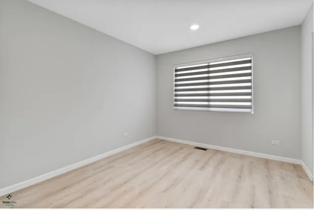a view of empty room with window