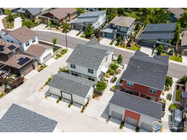 $600,000 | 876 Cimarron Drive, Unit B, Lafayette, CO 80026