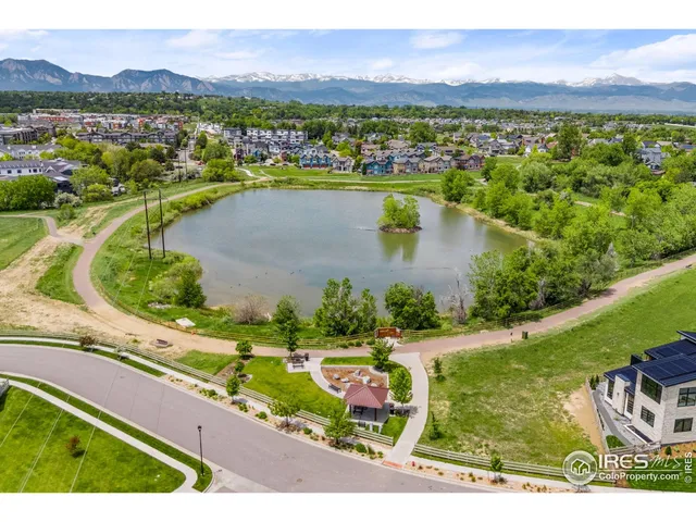 $600,000 | 876 Cimarron Drive, Unit B, Lafayette, CO 80026