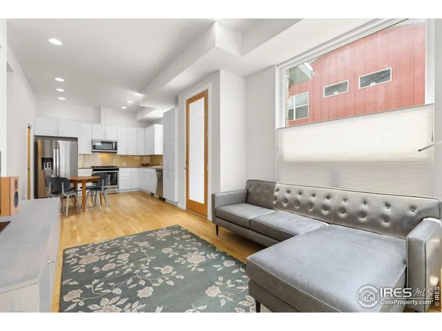 $600,000 | 876 Cimarron Drive, Unit B, Lafayette, CO 80026