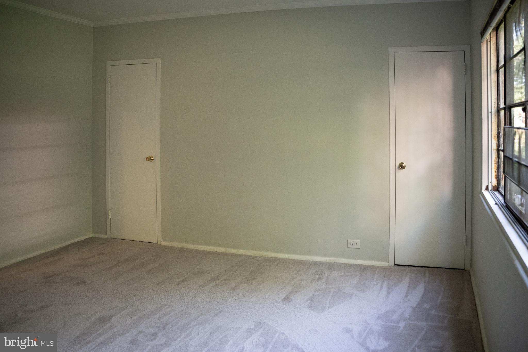 1612 Fitzgerald Lane Alexandria, VA 22302 - Photo 10 of 20