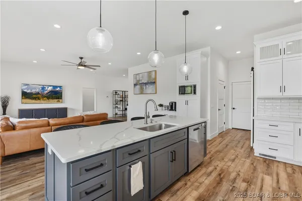$1,399,000 | 57 Lake Road, Rocky Mount, MO 65072