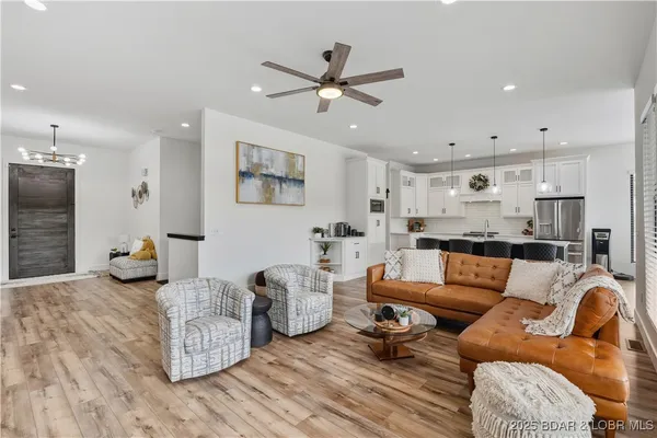 $1,399,000 | 57 Lake Road, Rocky Mount, MO 65072