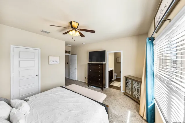 $1,695 | 10918 Airmen Drive, Converse, TX 78109