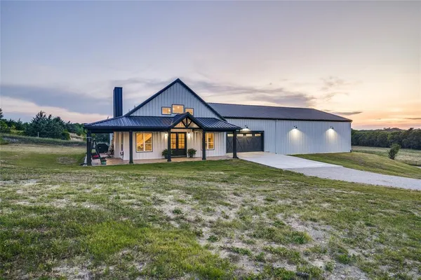 $1,800,000 | 1656 County Road 604, Farmersville, TX 75442