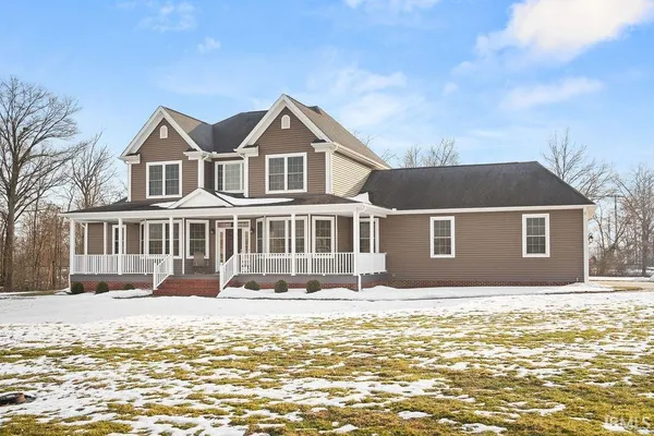 $559,900 | 13681 West Auburn Ridge Court, Linton, IN 47441