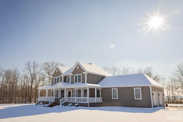 $569,900 | 13681 West Auburn Ridge Court, Linton, IN 47441