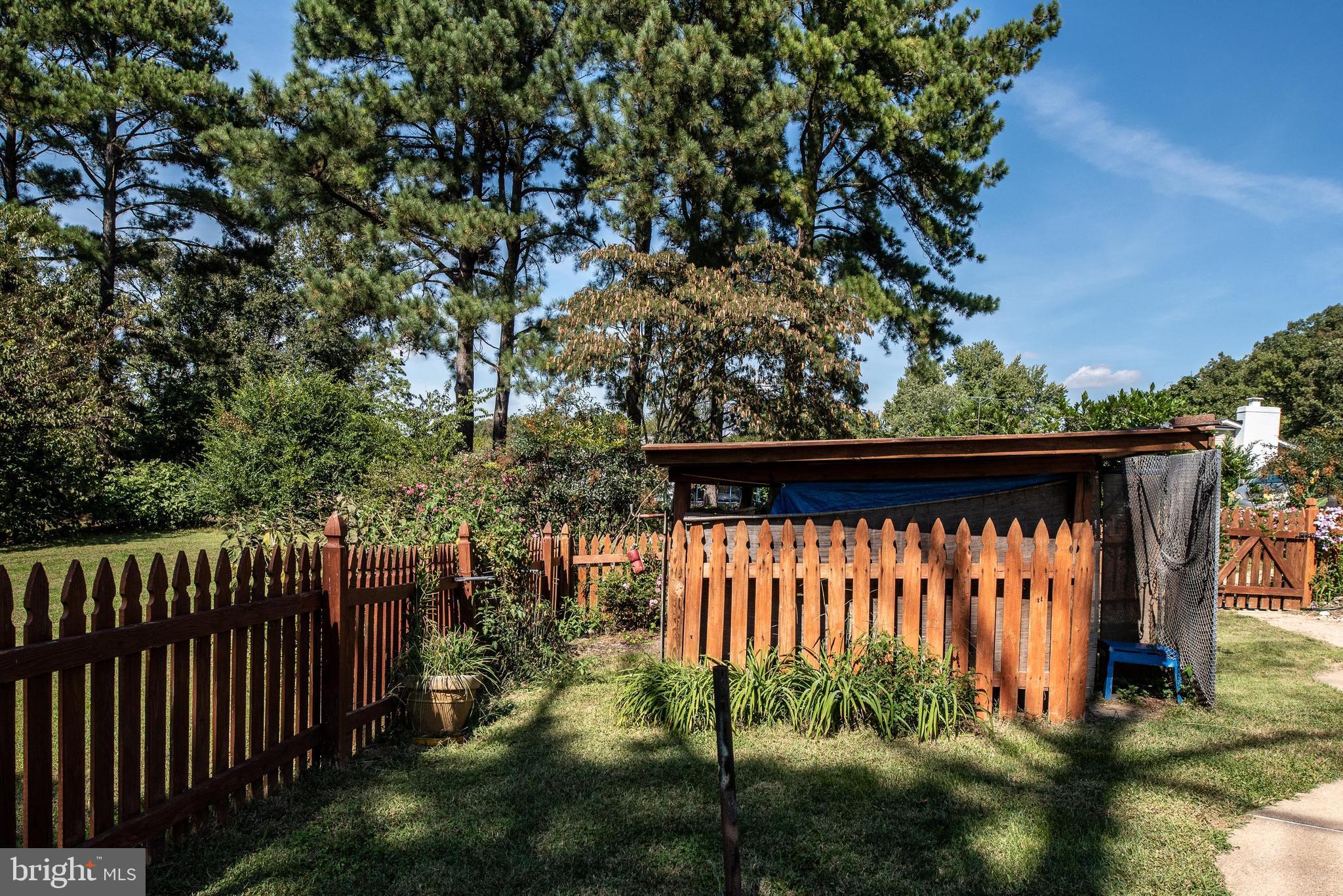 461 Brooke Road Fredericksburg, VA 22405 - Photo 18 of 92