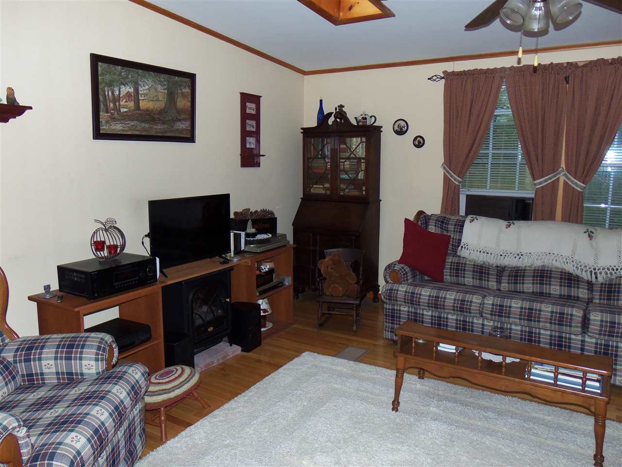 156 Clarendon Road Wallingford, VT 05773 - Photo 14 of 18 Gallery Image 14
