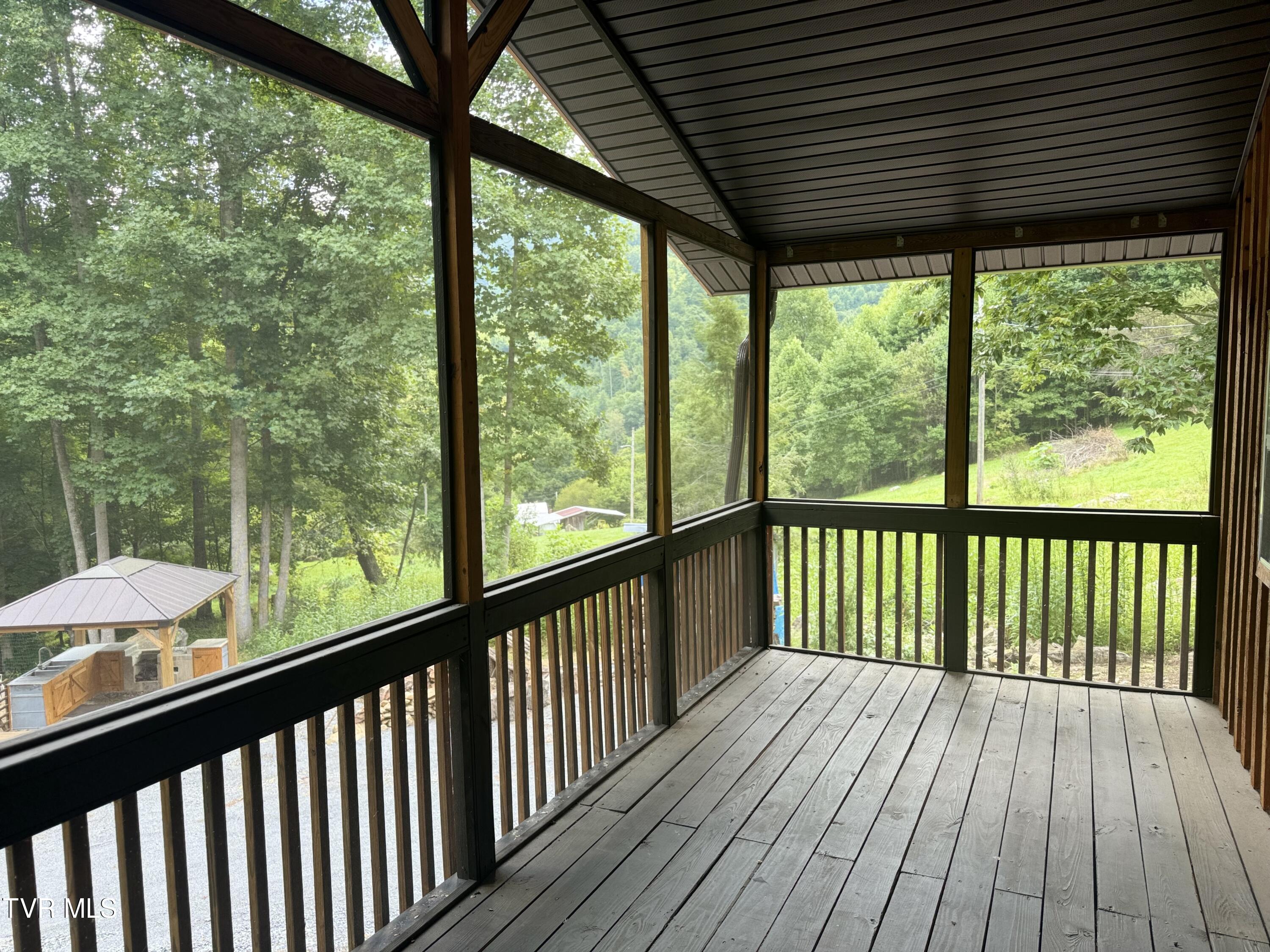 143 Doty Road Roan Mountain, TN 37687 - Photo 3 of 57 Photo Aug 22 2024, 12 30 59 PM