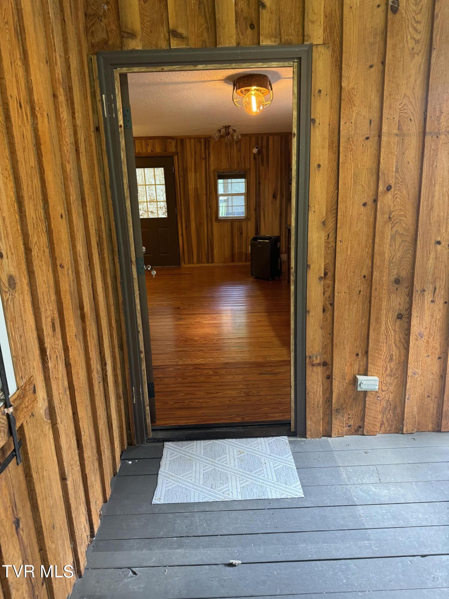 143 Doty Road Roan Mountain, TN 37687 - Photo 10 of 57 Photo Aug 22 2024, 12 26 48 PM