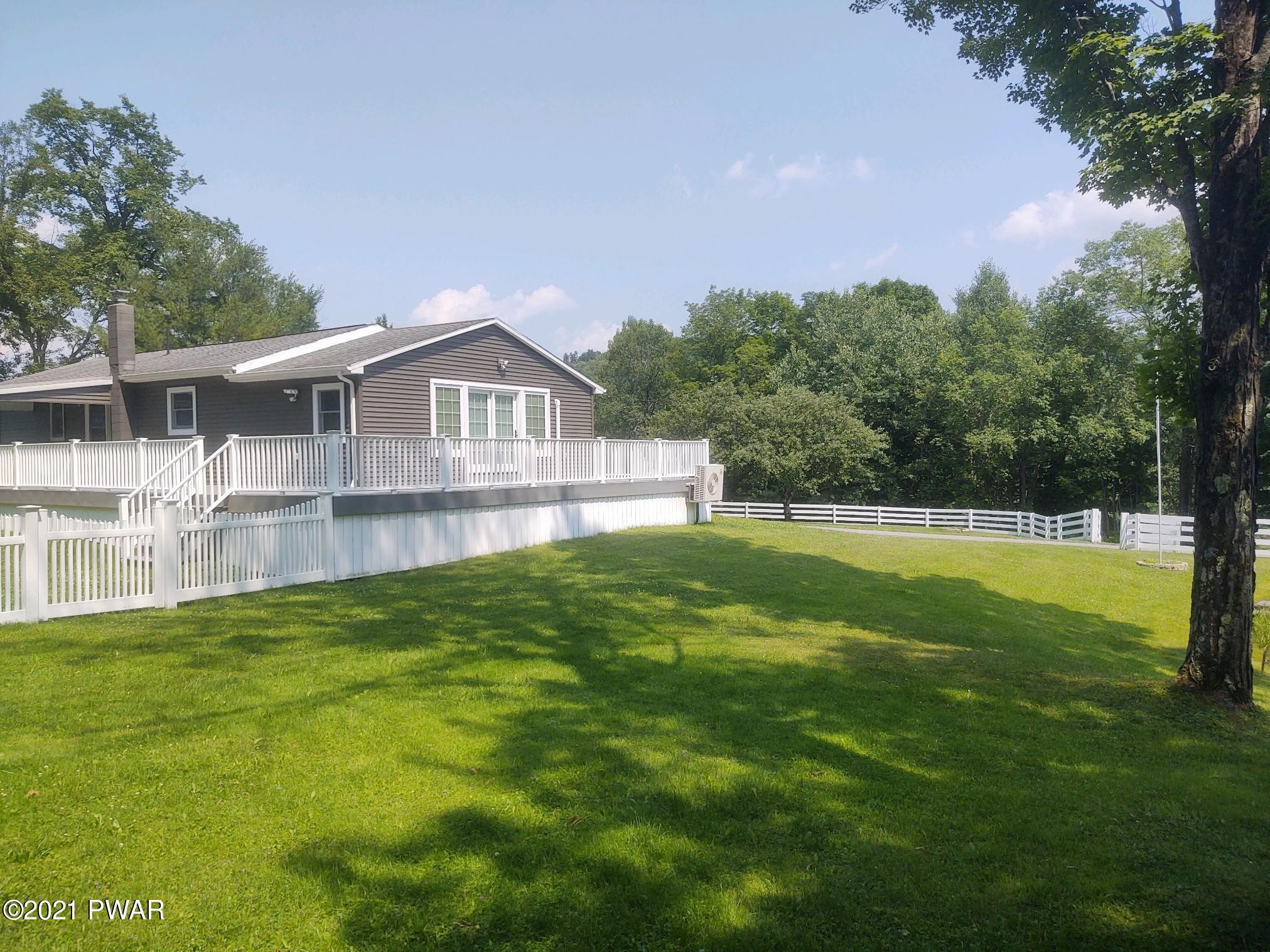 39 Starlight Lake Road Starlight, PA 18461 - Photo 14 of 36 side yard