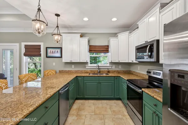 $499,900 | 109 East Azalea Drive, Long Beach, MS 39560