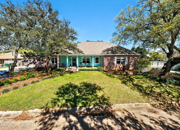 $499,900 | 109 East Azalea Drive, Long Beach, MS 39560