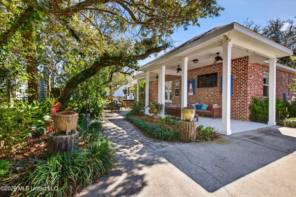 $499,900 | 109 East Azalea Drive, Long Beach, MS 39560