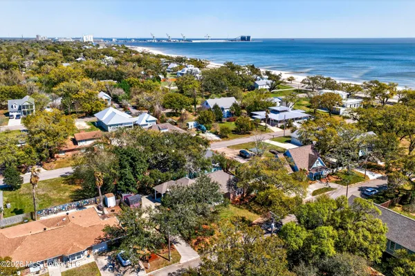 $499,900 | 109 East Azalea Drive, Long Beach, MS 39560