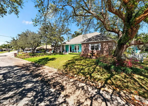 $499,900 | 109 East Azalea Drive, Long Beach, MS 39560