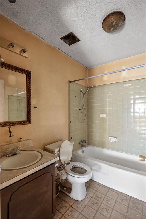 404 Nathan Street Burleson, TX 76028 - Photo 22 of 31