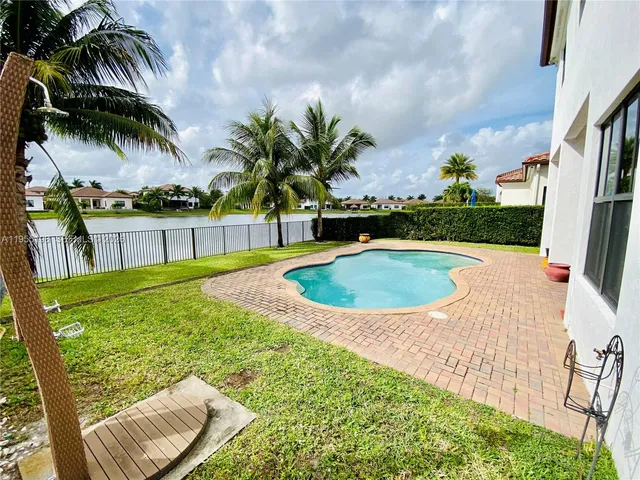 $7,500 | 3172 Northwest 82nd Way, Unit 3172, Cooper City, FL 33024