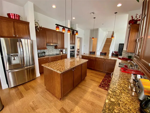 $7,500 | 3172 Northwest 82nd Way, Unit 3172, Cooper City, FL 33024