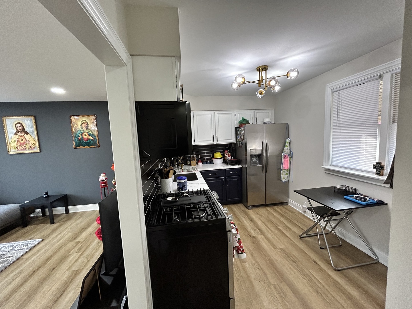 430 Oak Street Des Plaines, IL 60016 - Photo 11 of 25