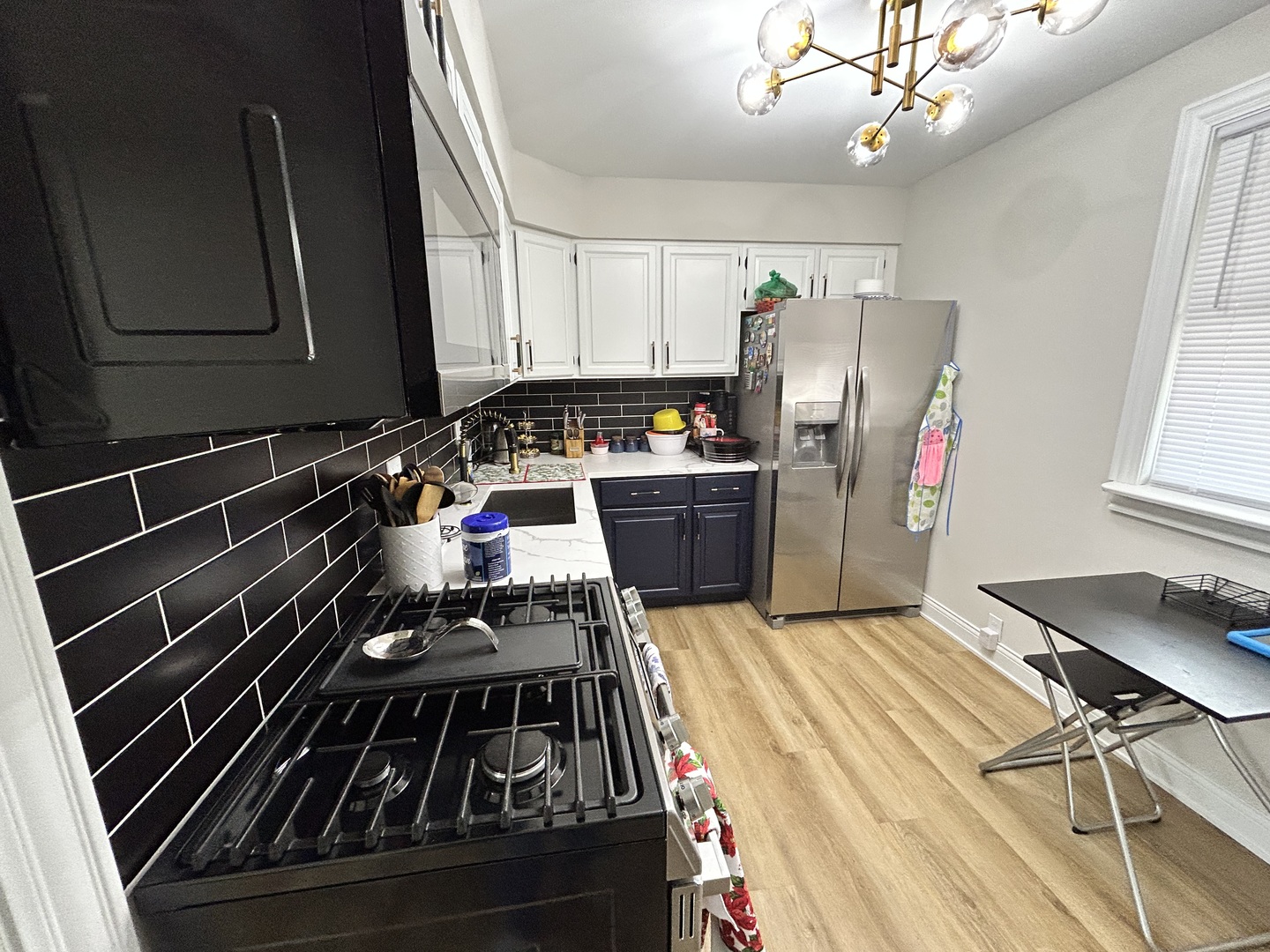 430 Oak Street Des Plaines, IL 60016 - Photo 13 of 25