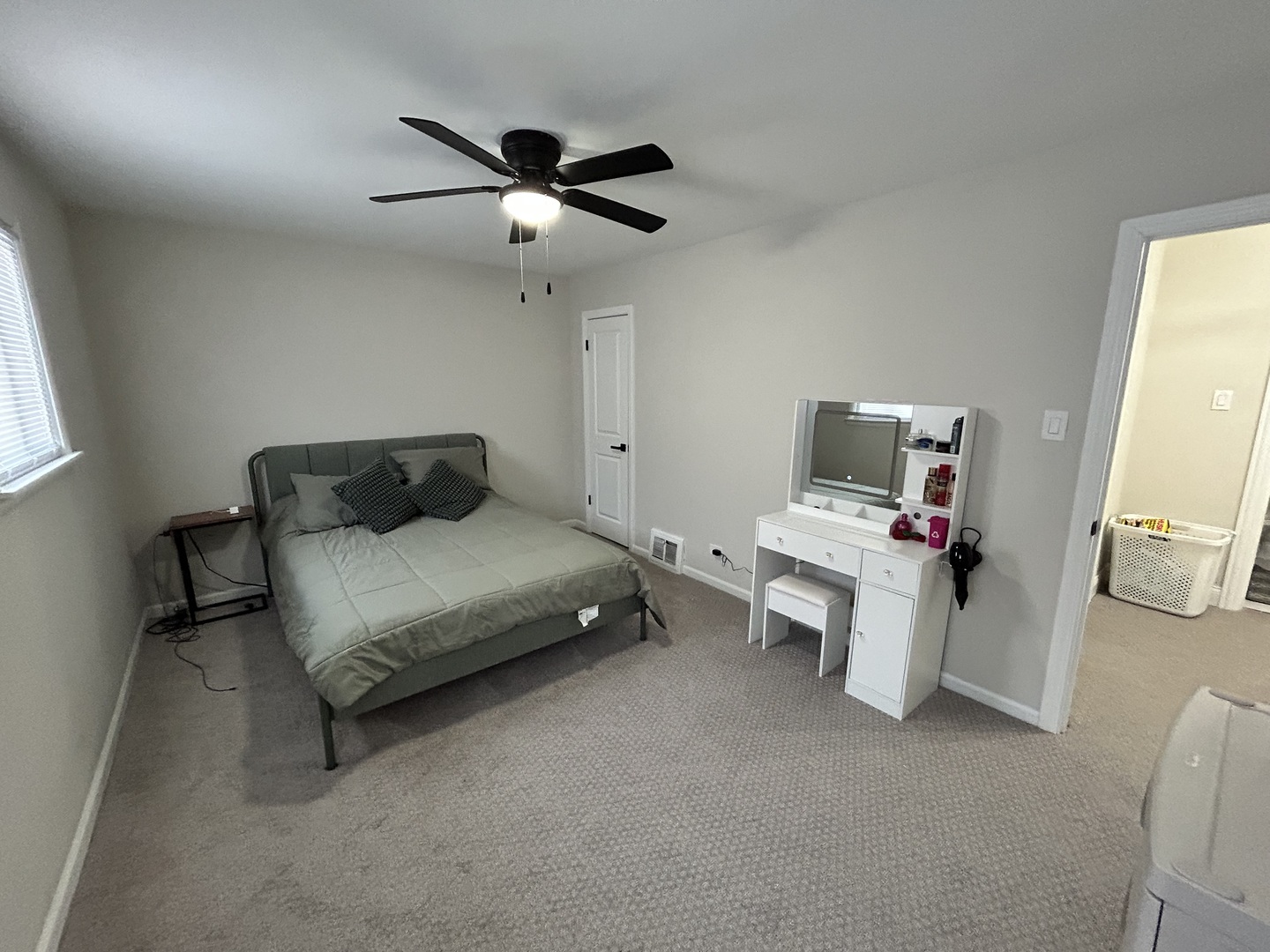 430 Oak Street Des Plaines, IL 60016 - Photo 24 of 25