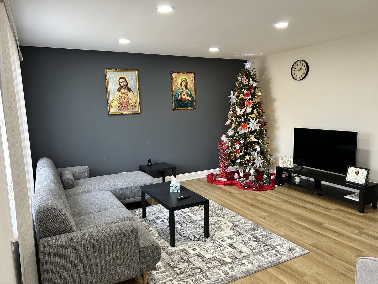 430 Oak Street Des Plaines, IL 60016 - Photo 3 of 25