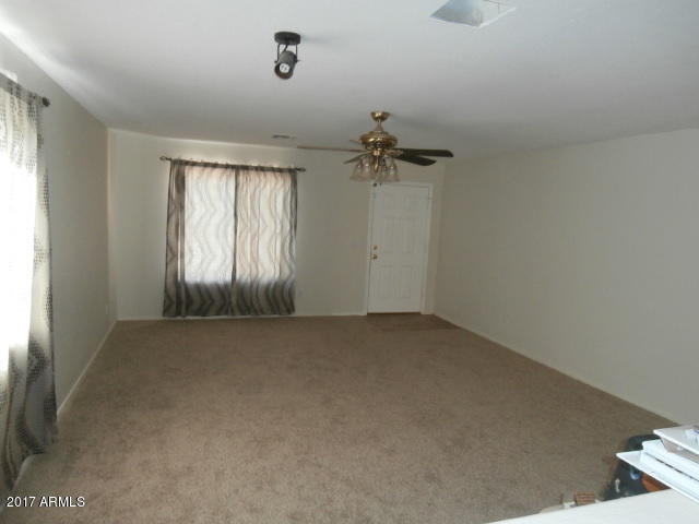 16185 West Calavar Road Surprise, AZ 85379 - Photo 5 of 14 P7110028