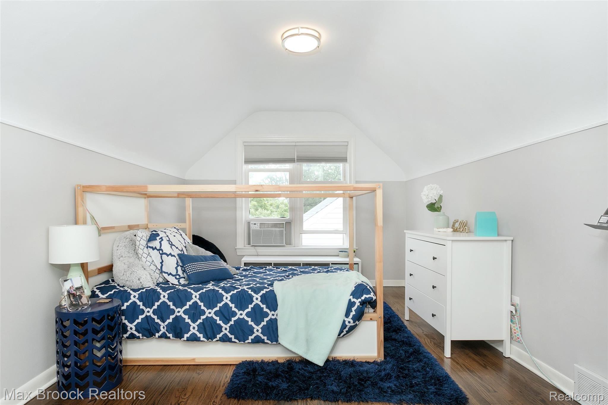 2817 South Rochester Road Royal Oak, MI 48073 - Photo 10 of 13 Rochester-21.jpg