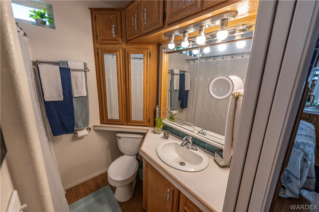 2000 Ramar Road, Unit 16 Bullhead City, AZ 86442 - Photo 8 of 46 Bathroom