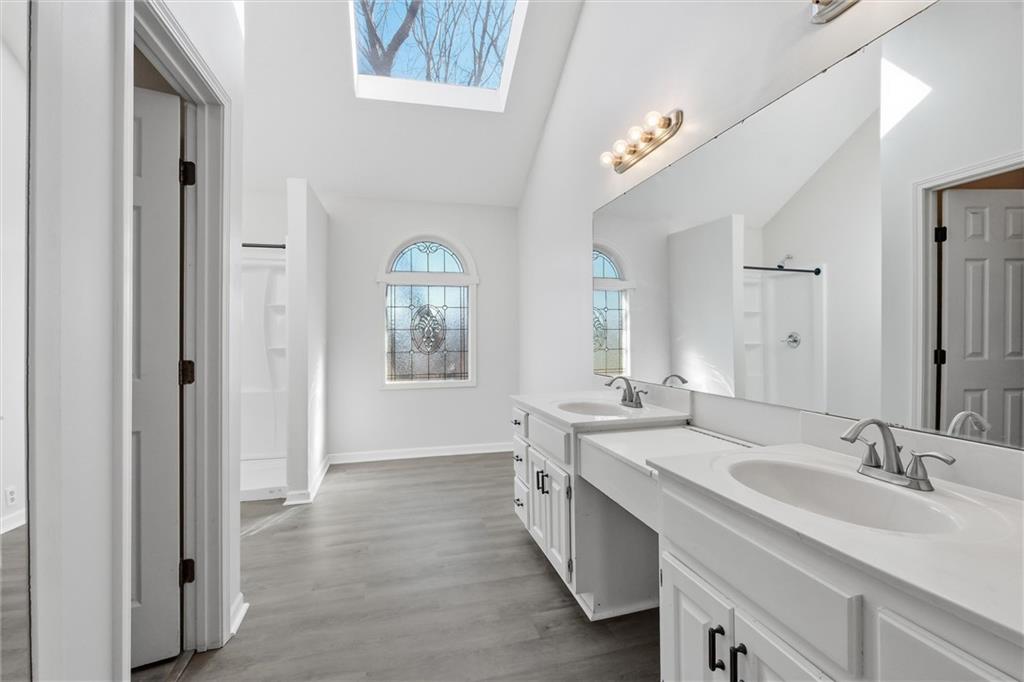 7633 Acuff Lane Lenexa, KS 66216 - Photo 24 of 47