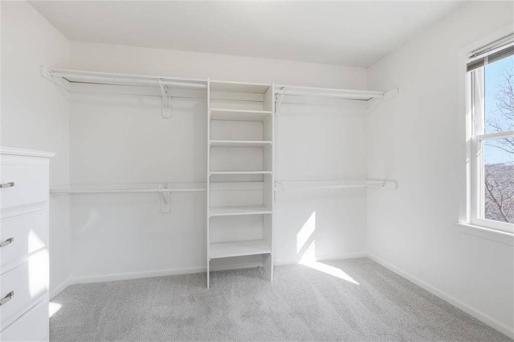 7633 Acuff Lane Lenexa, KS 66216 - Photo 26 of 47