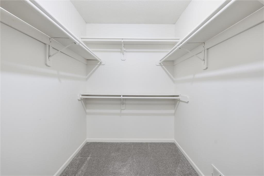 7633 Acuff Lane Lenexa, KS 66216 - Photo 34 of 47