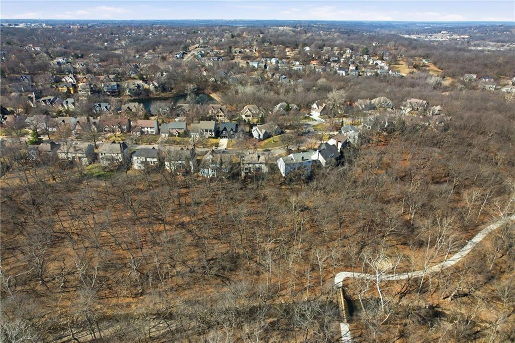 7633 Acuff Lane Lenexa, KS 66216 - Photo 46 of 47