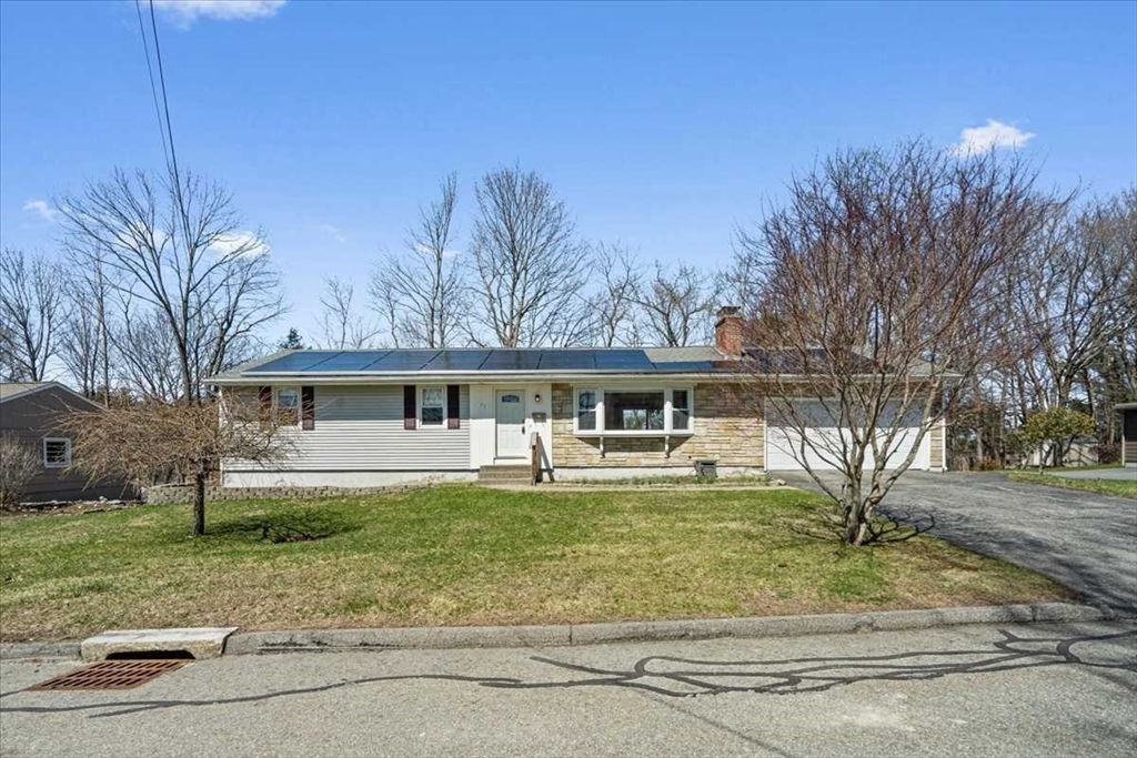 77 Zenith Drive Worcester, MA 01602 - Photo 2 of 40 front view of a house with a yard