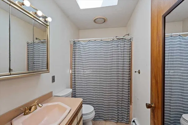 $499,000 | 77 Zenith Drive, Worcester, MA 01602