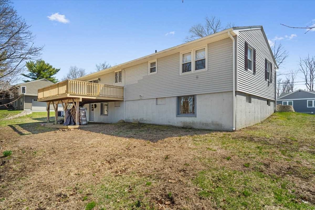 77 Zenith Drive Worcester, MA 01602 - Photo 5 of 40 a front view of a house with a yard