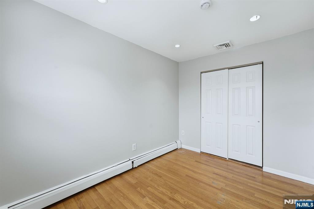 220 5th Street Fairview, NJ 07022 - Photo 29 of 33