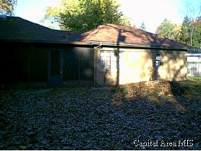 4 Greenview Court Springfield, IL 62704 - Photo 2 of 8 Gallery Image 2