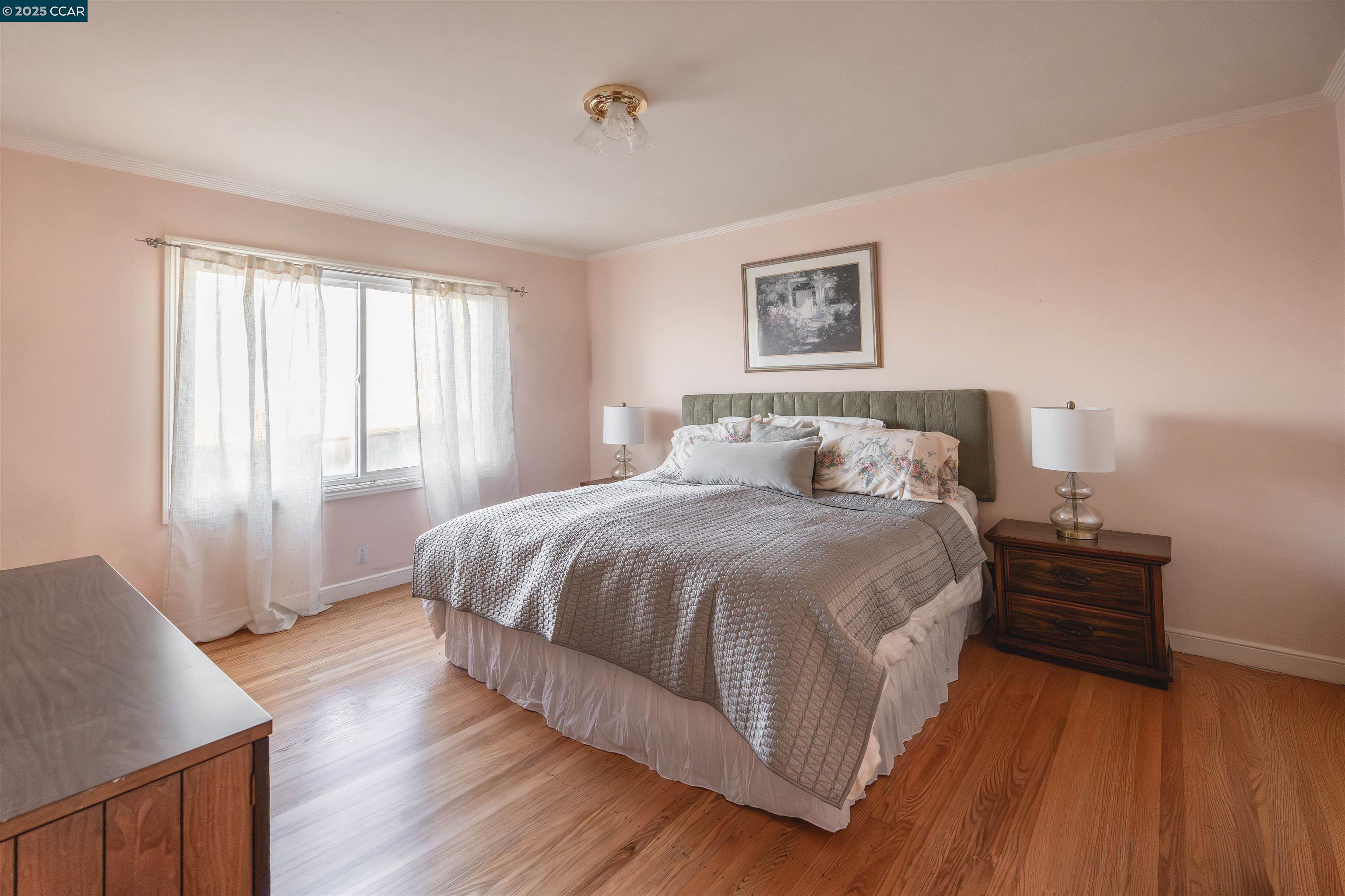 2624 Ortega Street San Francisco, CA 94122 - Photo 18 of 44