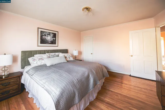 $1,295,000 | 2624 Ortega Street, San Francisco, CA 94122