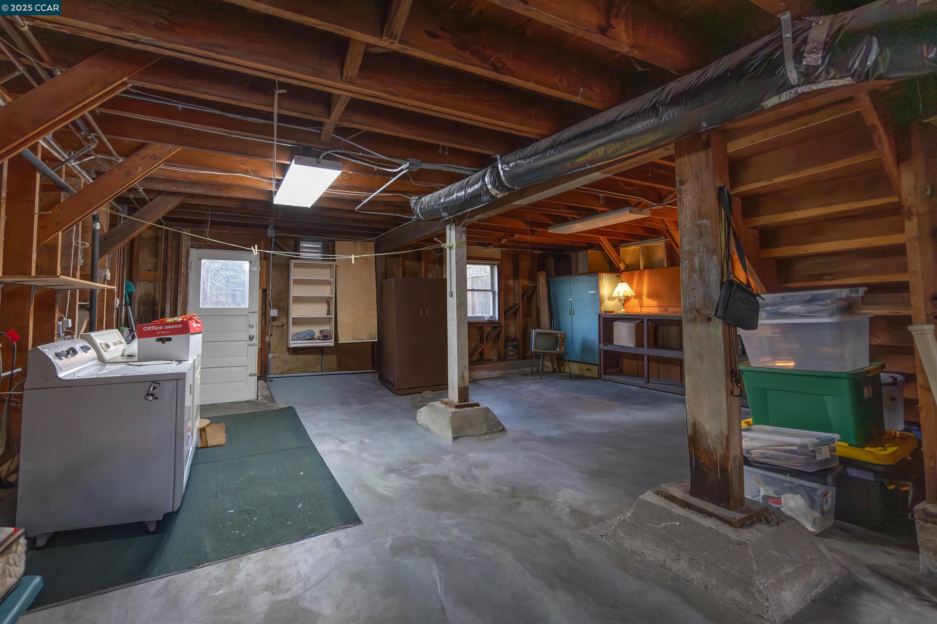 2624 Ortega Street San Francisco, CA 94122 - Photo 27 of 44