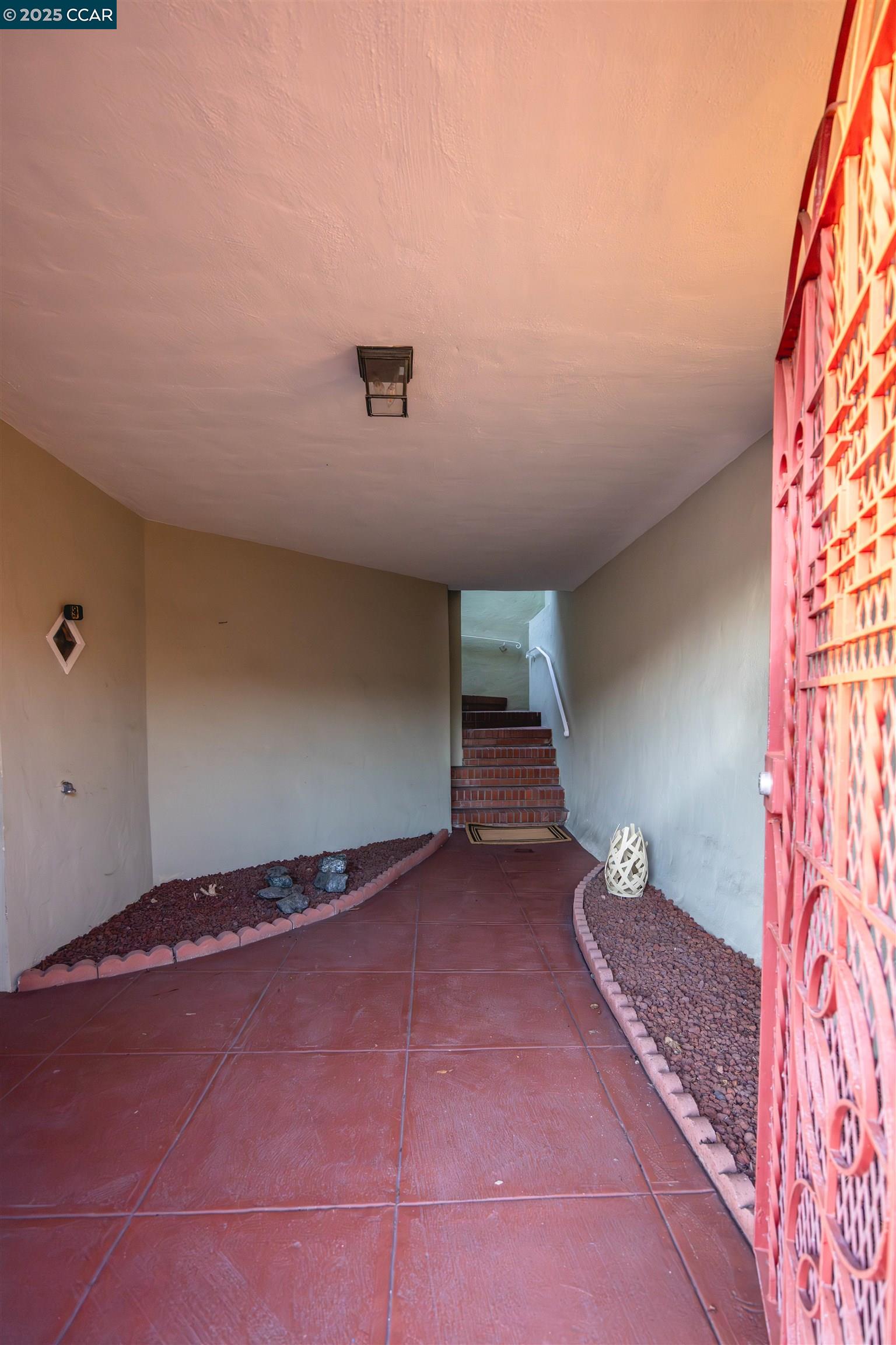 2624 Ortega Street San Francisco, CA 94122 - Photo 34 of 44