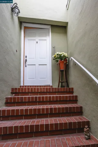 $1,295,000 | 2624 Ortega Street, San Francisco, CA 94122