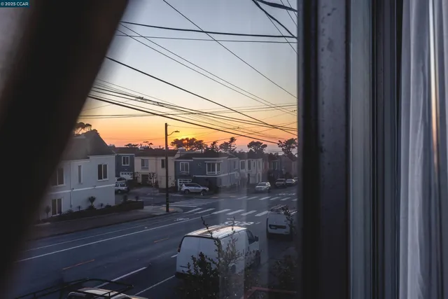 $1,295,000 | 2624 Ortega Street, San Francisco, CA 94122