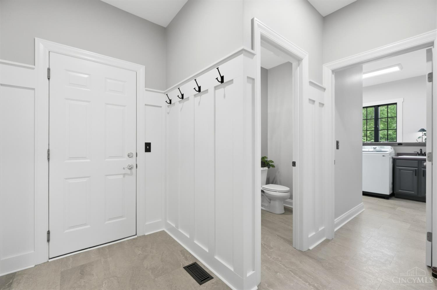 6282 Hamilton Road Middletown, OH 45044 - Photo 21 of 82
