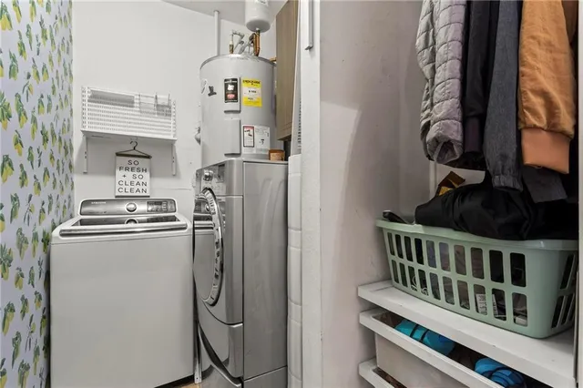 $299,000 | 3777 Peachtree Road Northeast, Unit 1602, Brookhaven, GA 30319