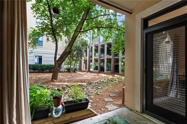 $299,000 | 3777 Peachtree Road Northeast, Unit 1602, Brookhaven, GA 30319